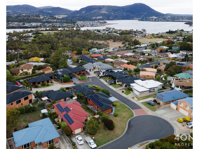 19 Eclipse Road, Austins Ferry TAS 7011