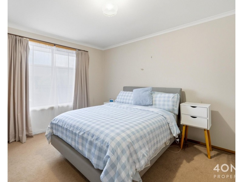 2/64 Wariga Road, Glenorchy TAS 7010