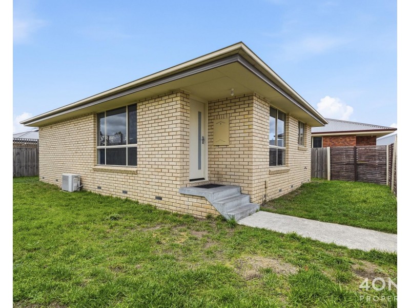 1/11 Peronne Court, Brighton TAS 7030