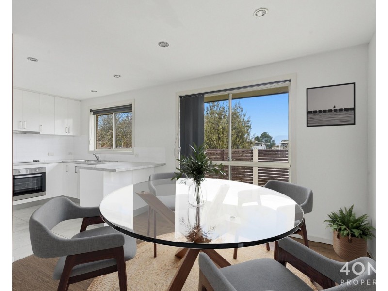 1/11 Peronne Court, Brighton TAS 7030