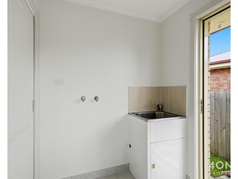 1/11 Peronne Court, Brighton TAS 7030