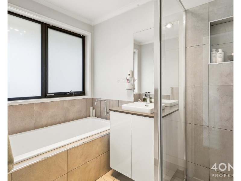 1 Shields Court, Glenorchy TAS 7010