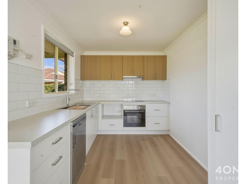 3/13 Bilton Street, Claremont TAS 7011