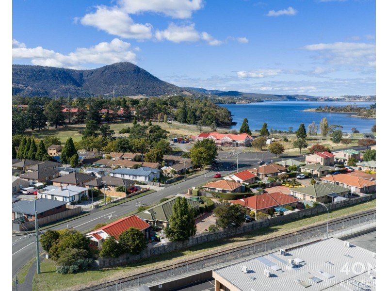 3/13 Bilton Street, Claremont TAS 7011