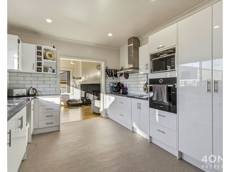 10 Riverside Drive, Bridgewater TAS 7030