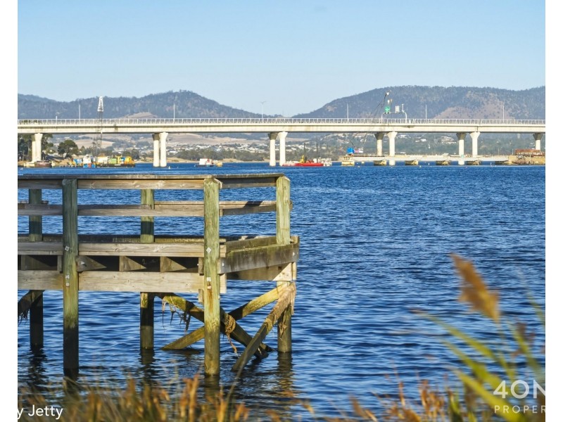 10 Riverside Drive, Bridgewater TAS 7030