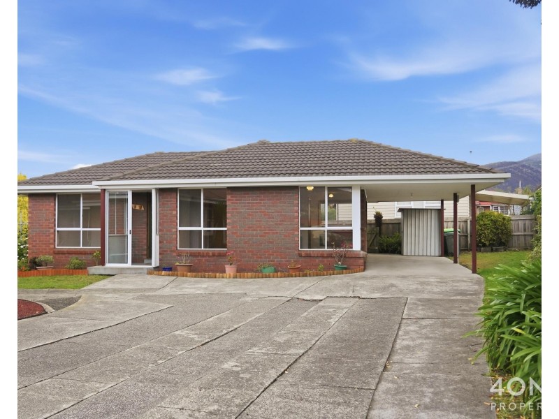 2/2 Duncan Street, Montrose TAS 7010
