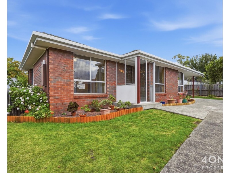 2/2 Duncan Street, Montrose TAS 7010