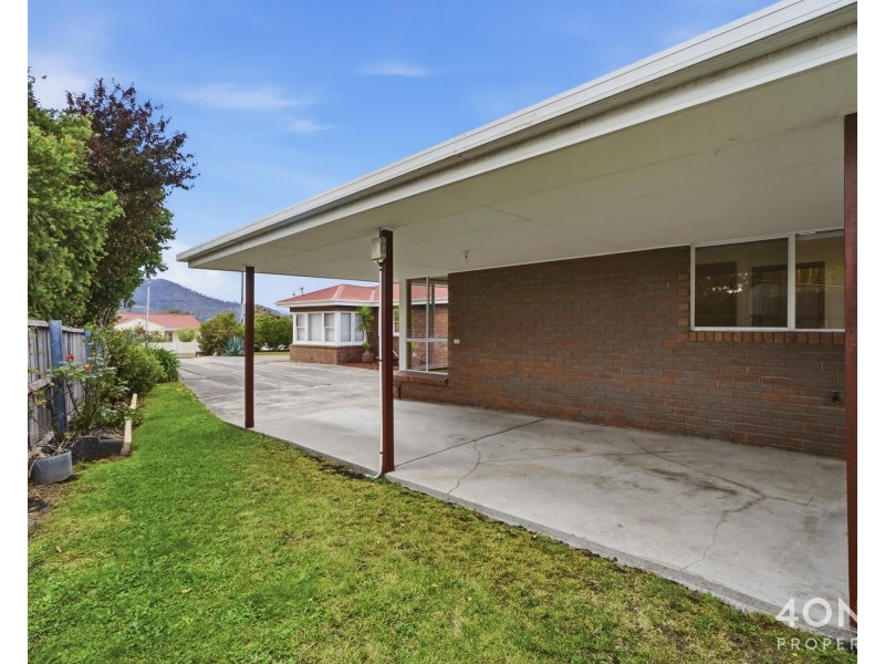 2/2 Duncan Street, Montrose TAS 7010