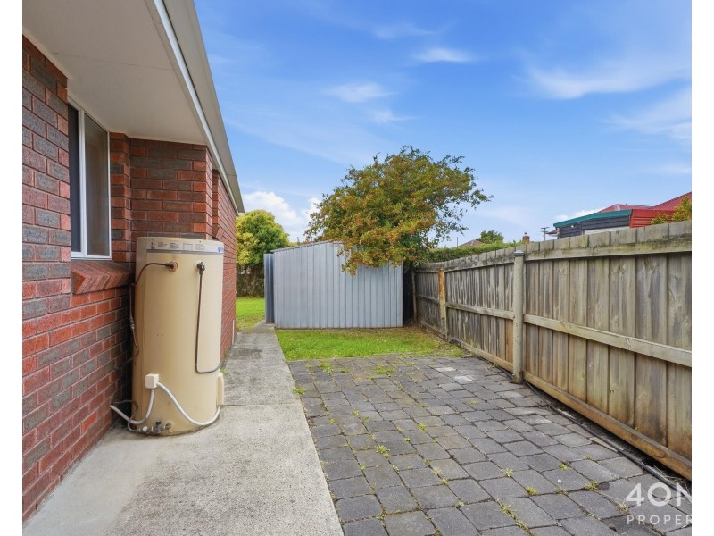 2/2 Duncan Street, Montrose TAS 7010