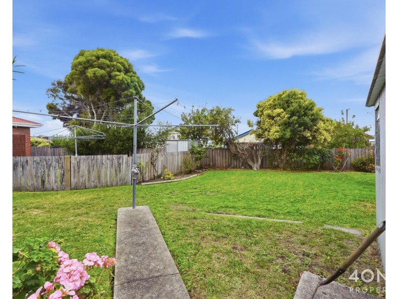 2/2 Duncan Street, Montrose TAS 7010