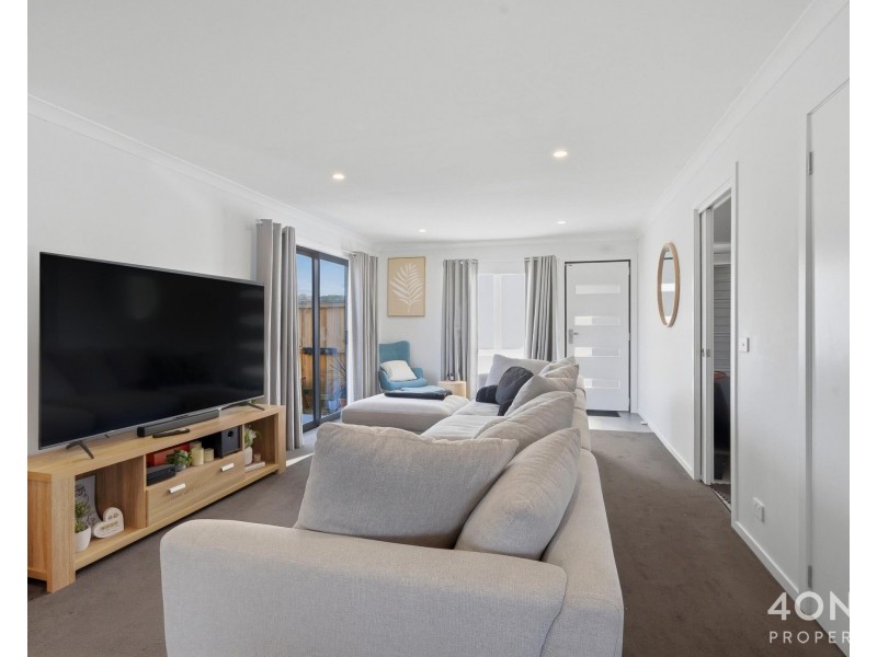 7/18 Haskell Road, Brighton TAS 7030