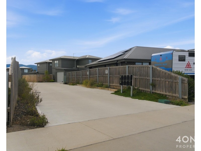 7/18 Haskell Road, Brighton TAS 7030