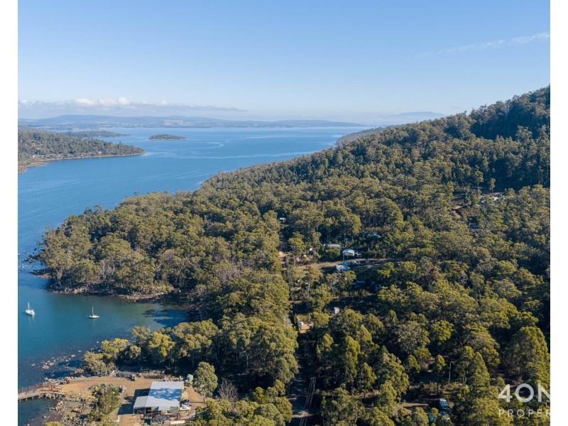 202 Old Jetty Road, Eaglehawk Neck TAS 7179