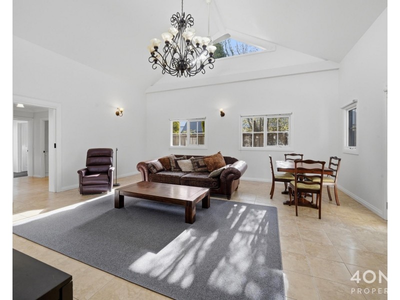 131 Main Street, Kempton TAS 7030