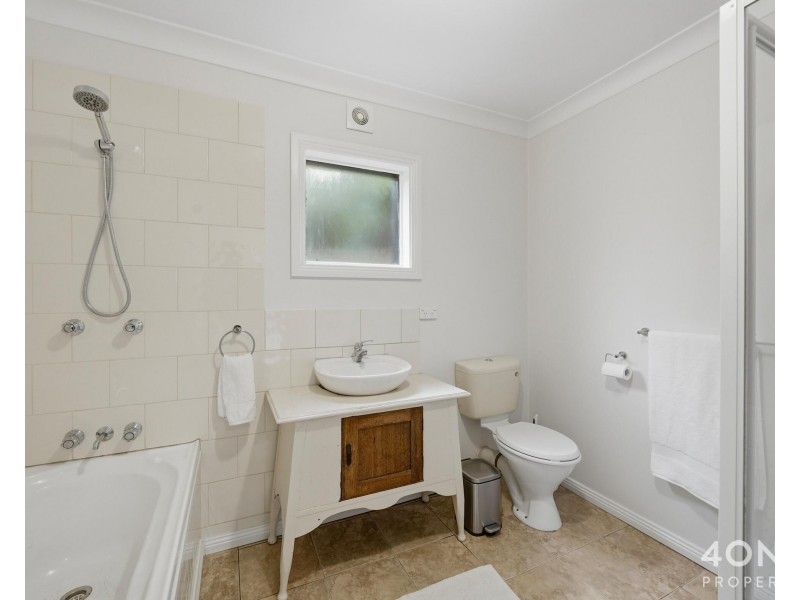 131 Main Street, Kempton TAS 7030