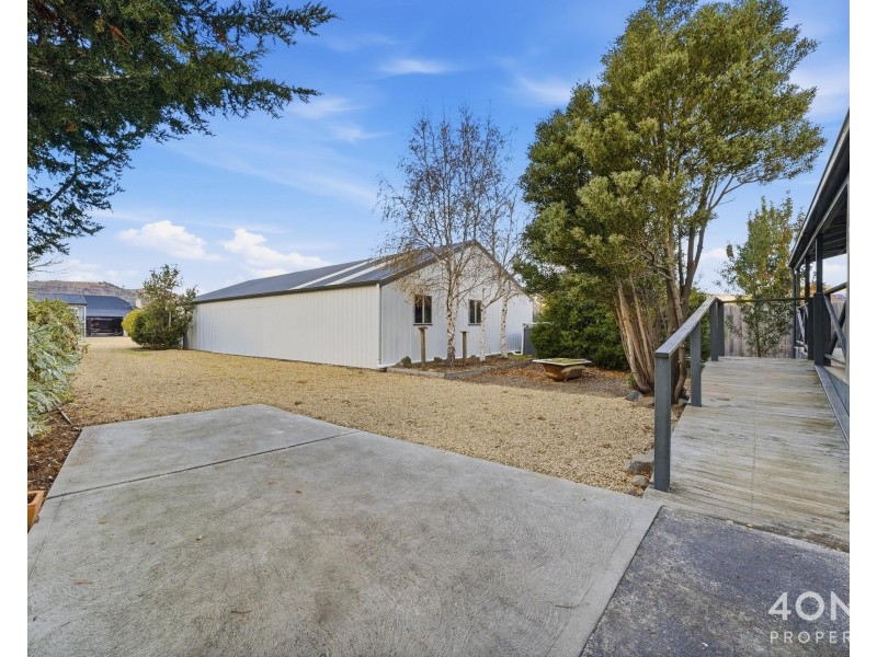 131 Main Street, Kempton TAS 7030