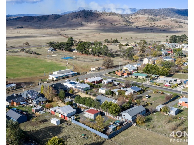 131 Main Street, Kempton TAS 7030
