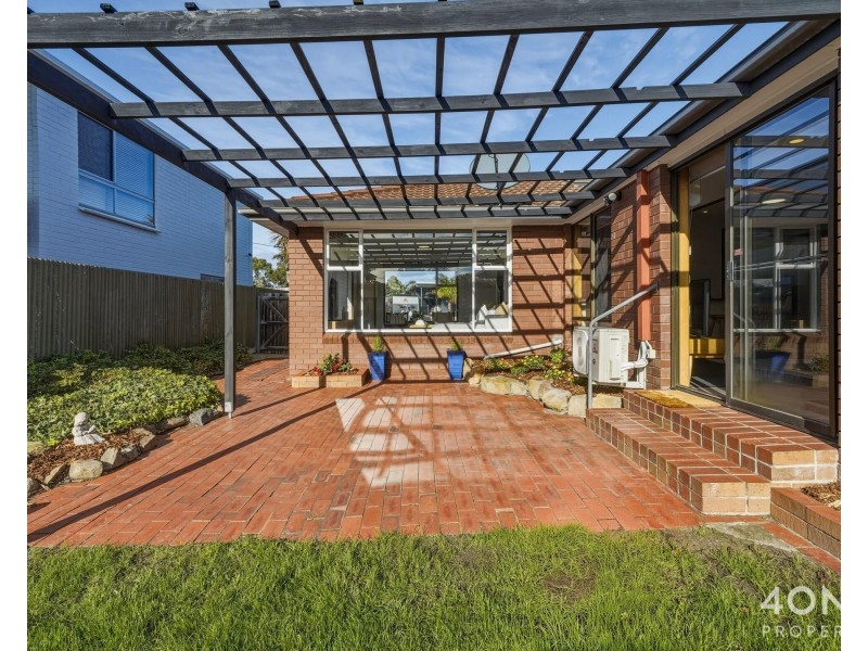 3 Aragoon Street, Lauderdale TAS 7021