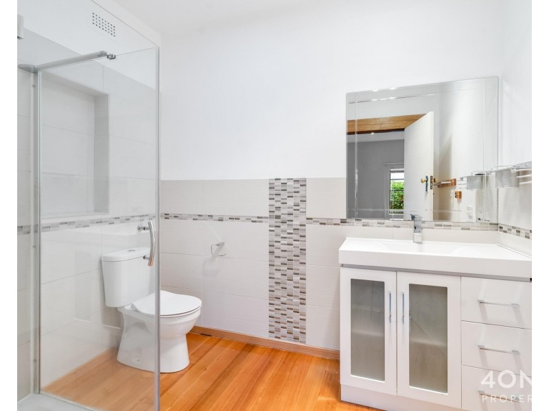 176 Augusta Road, Lenah Valley TAS 7008