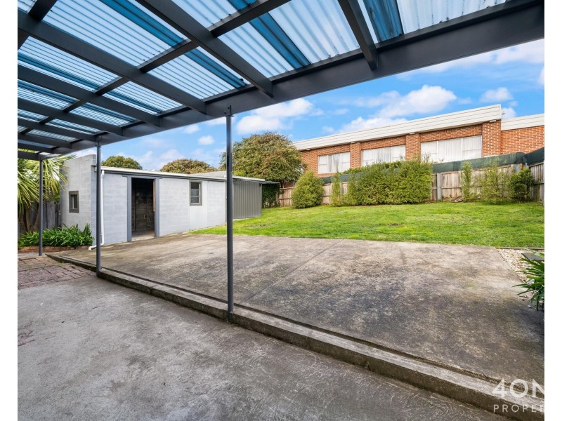 176 Augusta Road, Lenah Valley TAS 7008