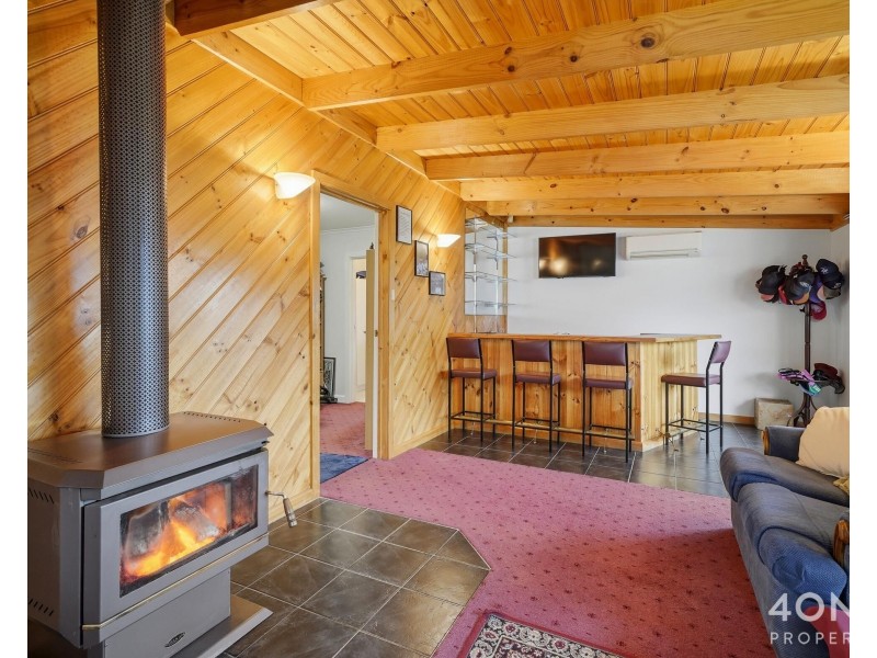 8 Barossa Road, Glenorchy TAS 7010