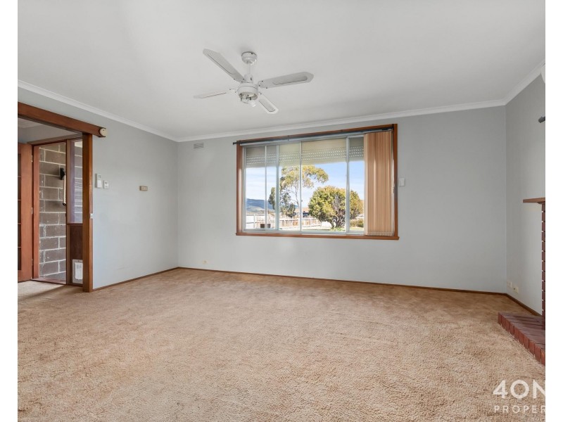42 Walker Crescent, Bridgewater TAS 7030