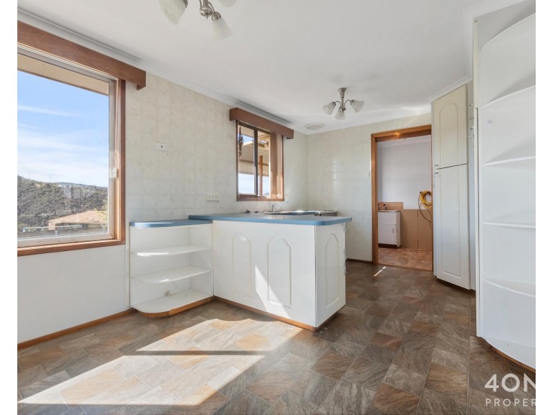 42 Walker Crescent, Bridgewater TAS 7030