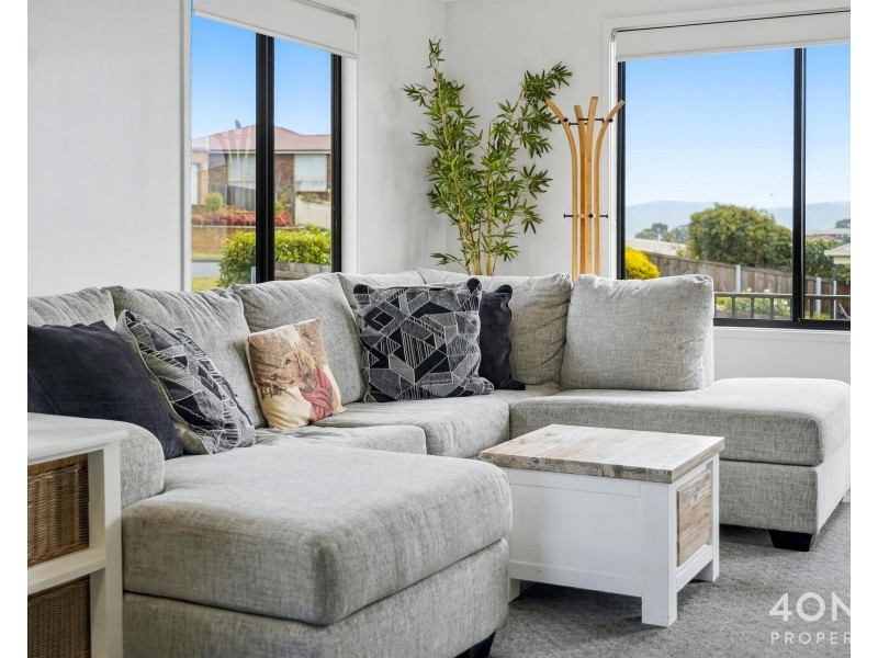 1/55 Sunshine Road, Austins Ferry TAS 7011