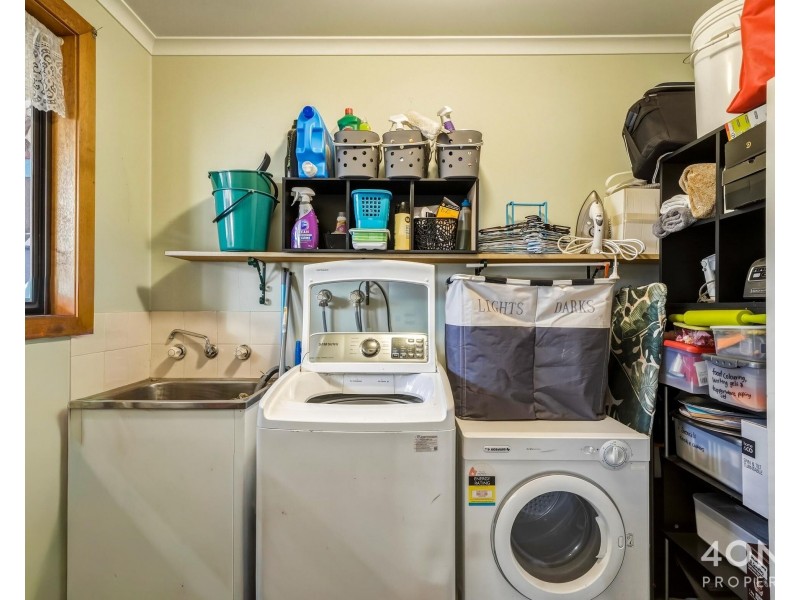 2/10 Racecourse Road, Brighton TAS 7030