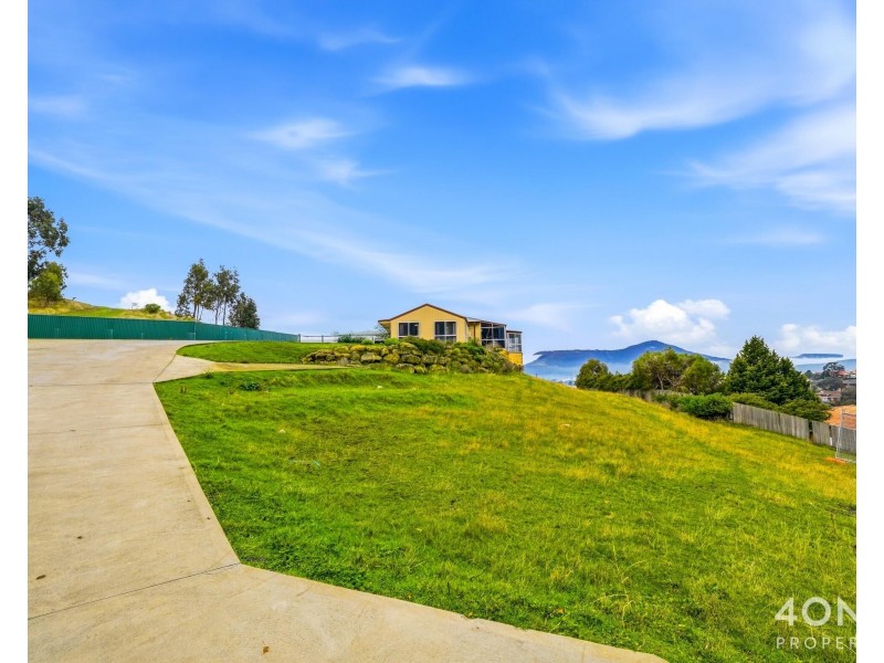 118 Branscombe Road, Claremont TAS 7011