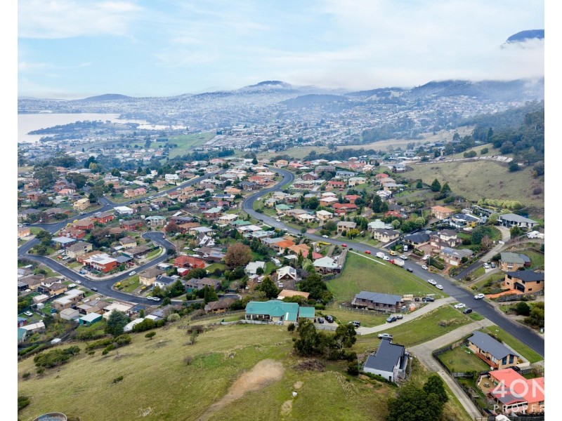 118 Branscombe Road, Claremont TAS 7011