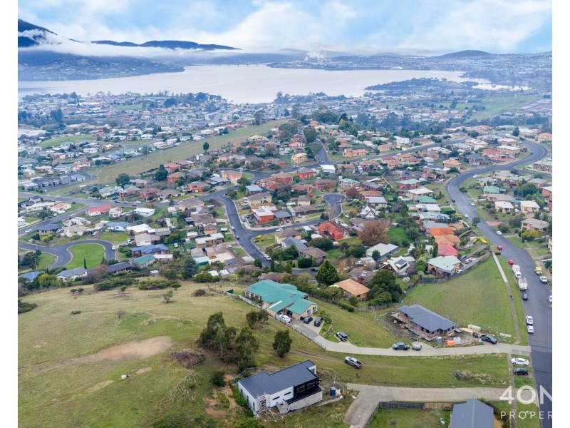 118 Branscombe Road, Claremont TAS 7011