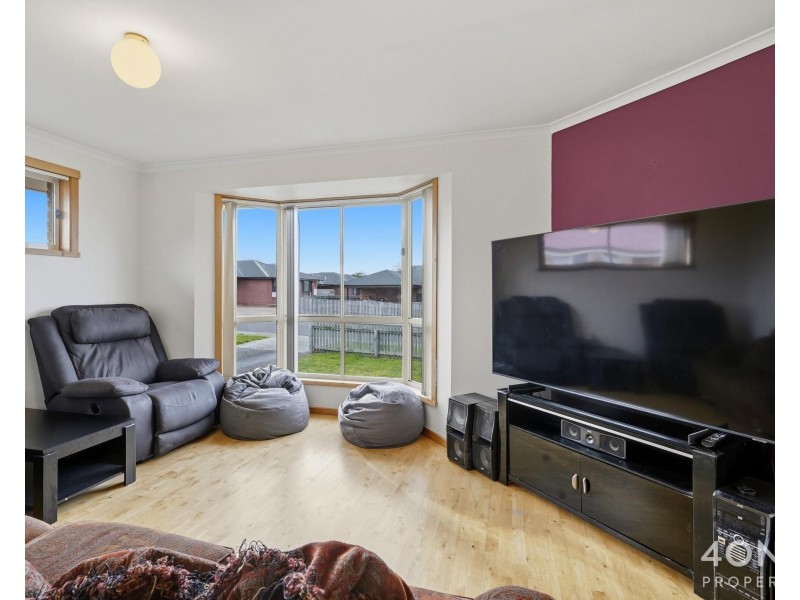 16 Madison Avenue, Brighton TAS 7030