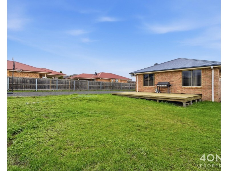 16 Madison Avenue, Brighton TAS 7030