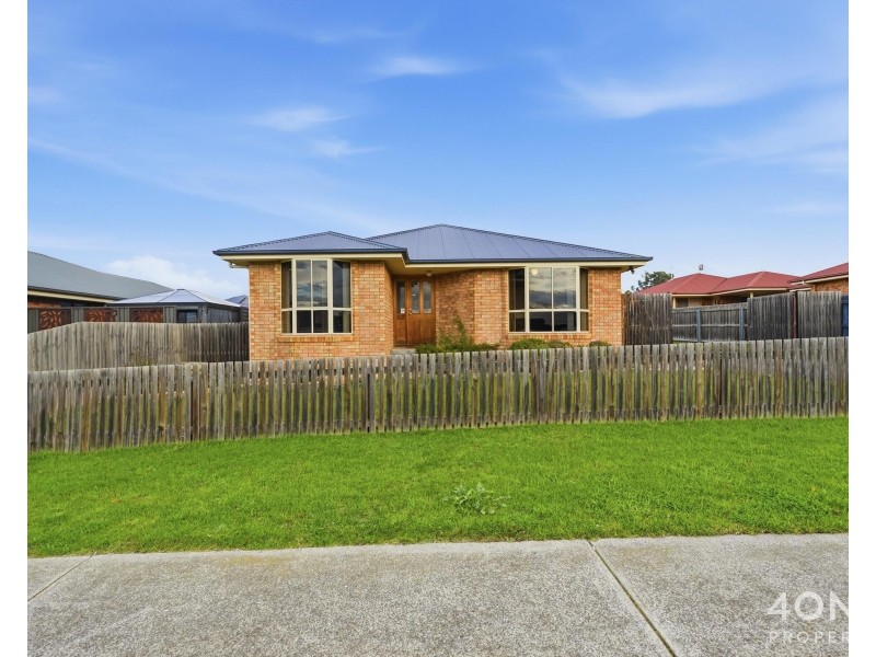 16 Madison Avenue, Brighton TAS 7030