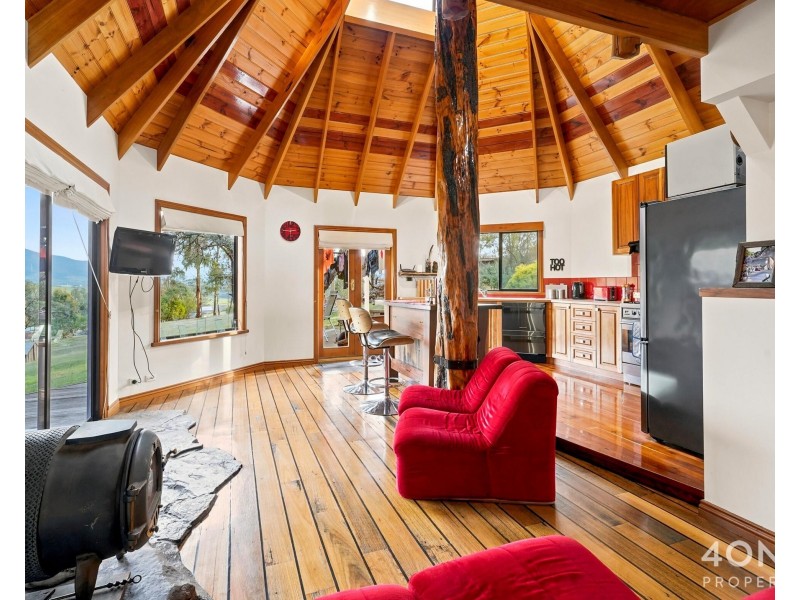 4 Tianari Drive, Honeywood TAS 7017