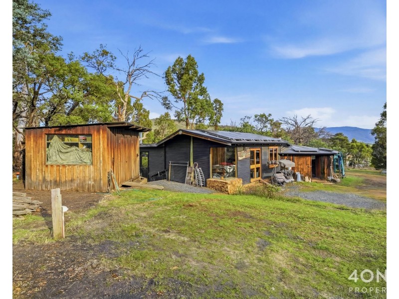 4 Tianari Drive, Honeywood TAS 7017