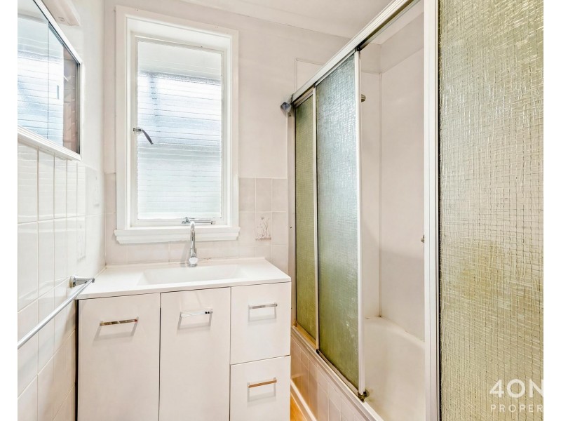 6 Langura Avenue, Chigwell TAS 7011