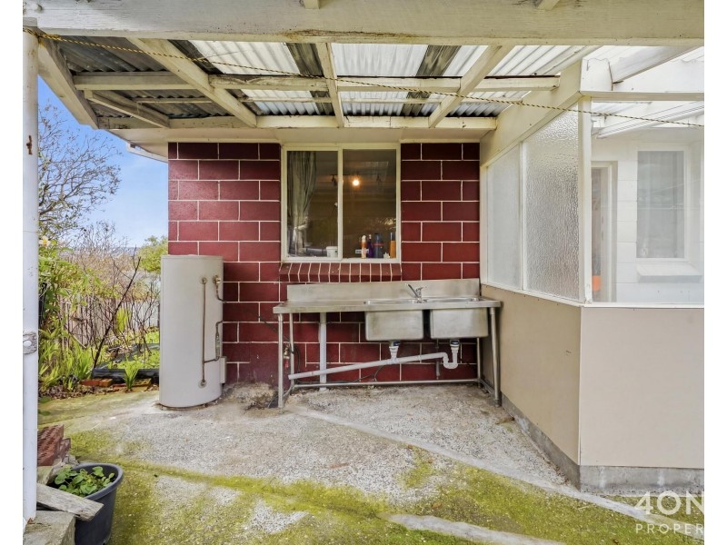 6 Langura Avenue, Chigwell TAS 7011