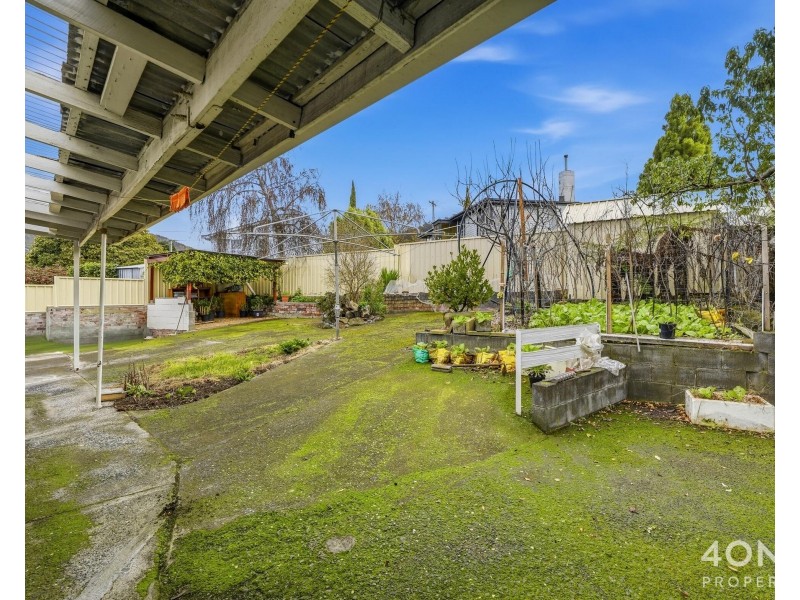 6 Langura Avenue, Chigwell TAS 7011
