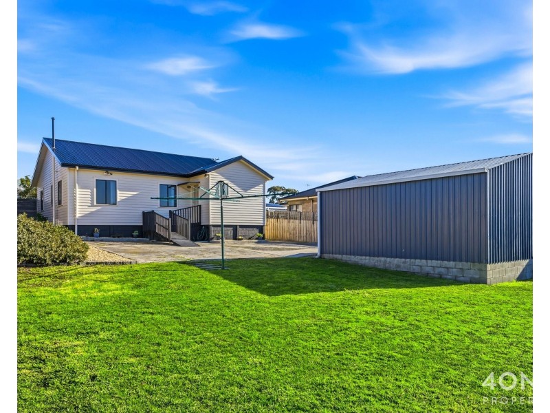 35 Edinburgh Crescent, Goodwood TAS 7010