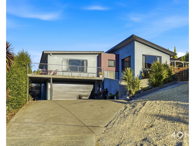 26 Govett Rise, Austins Ferry TAS 7011