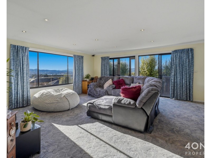 26 Govett Rise, Austins Ferry TAS 7011
