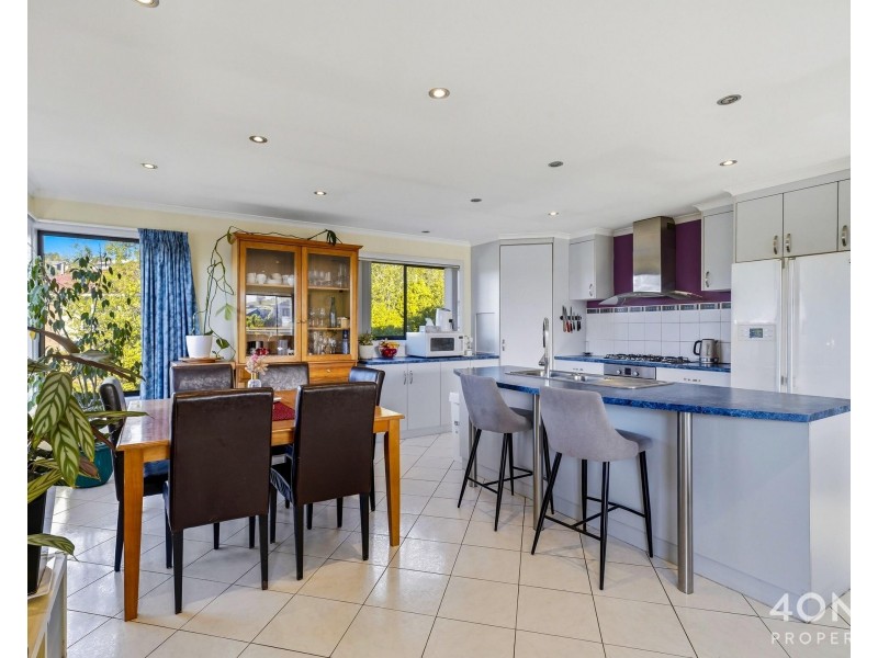 26 Govett Rise, Austins Ferry TAS 7011
