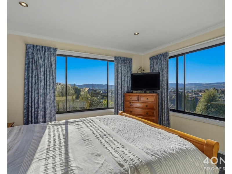 26 Govett Rise, Austins Ferry TAS 7011