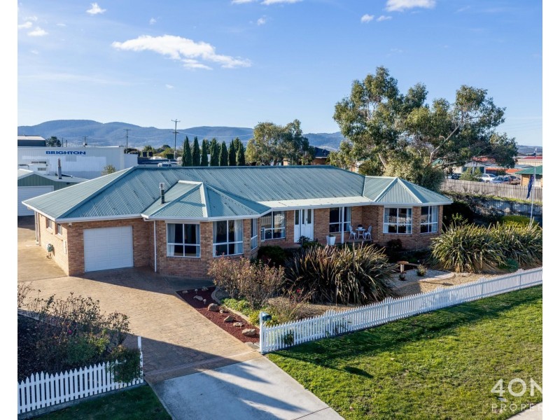 6 William Street, Brighton TAS 7030