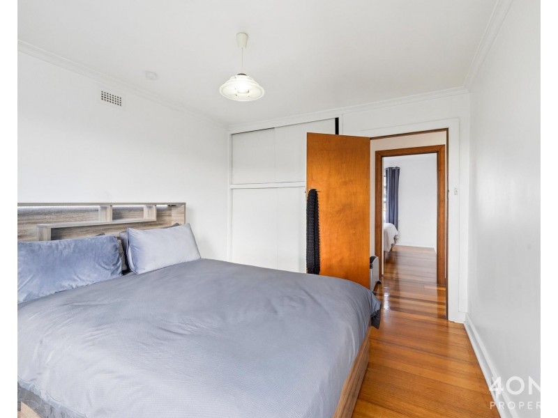 1 Oakbank Avenue, Montrose TAS 7010