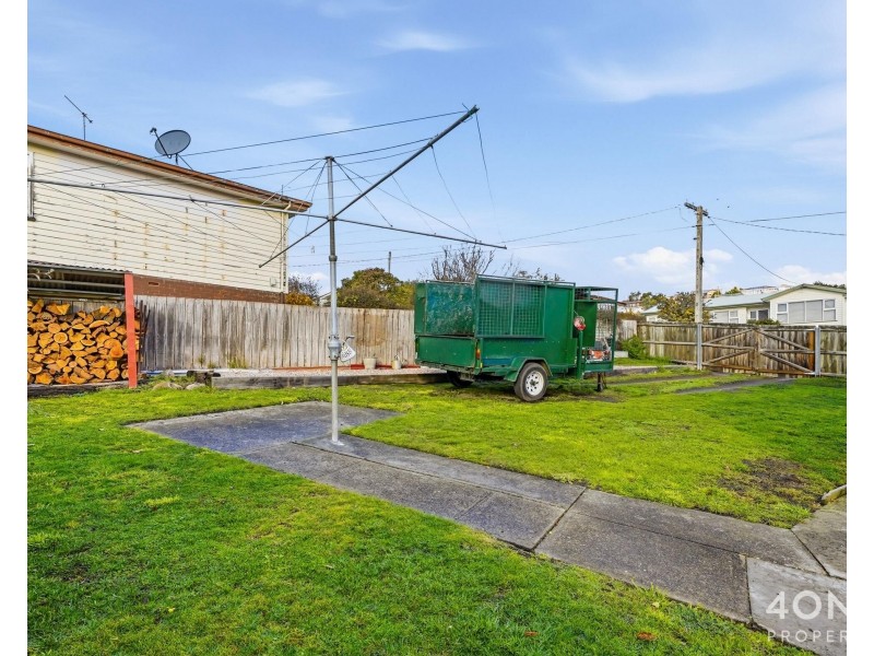 1 Oakbank Avenue, Montrose TAS 7010