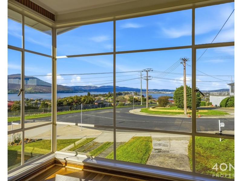 4 Kardilla Court, Chigwell TAS 7011